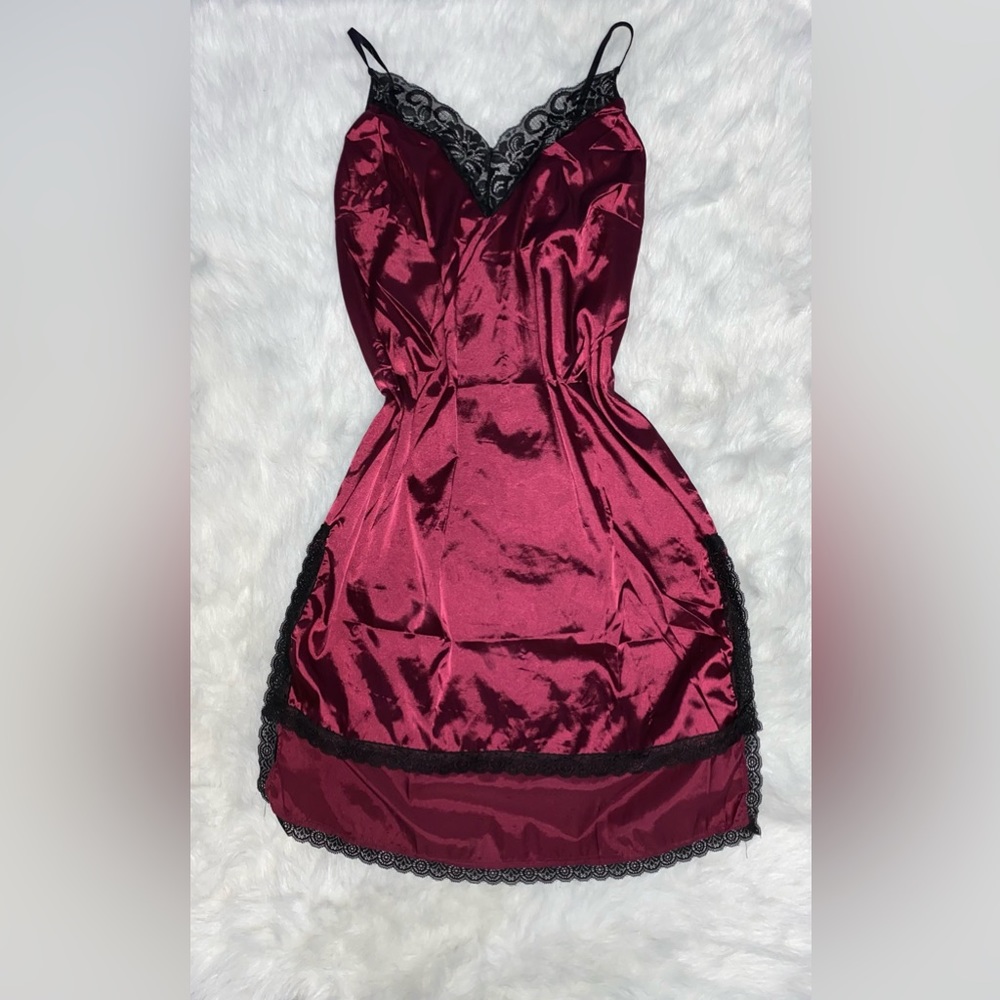 NO BRAND LACE LINGERIE